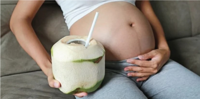 Mẹ bầu tiểu đường thai kỳ có thể sử dụng nước dừa
