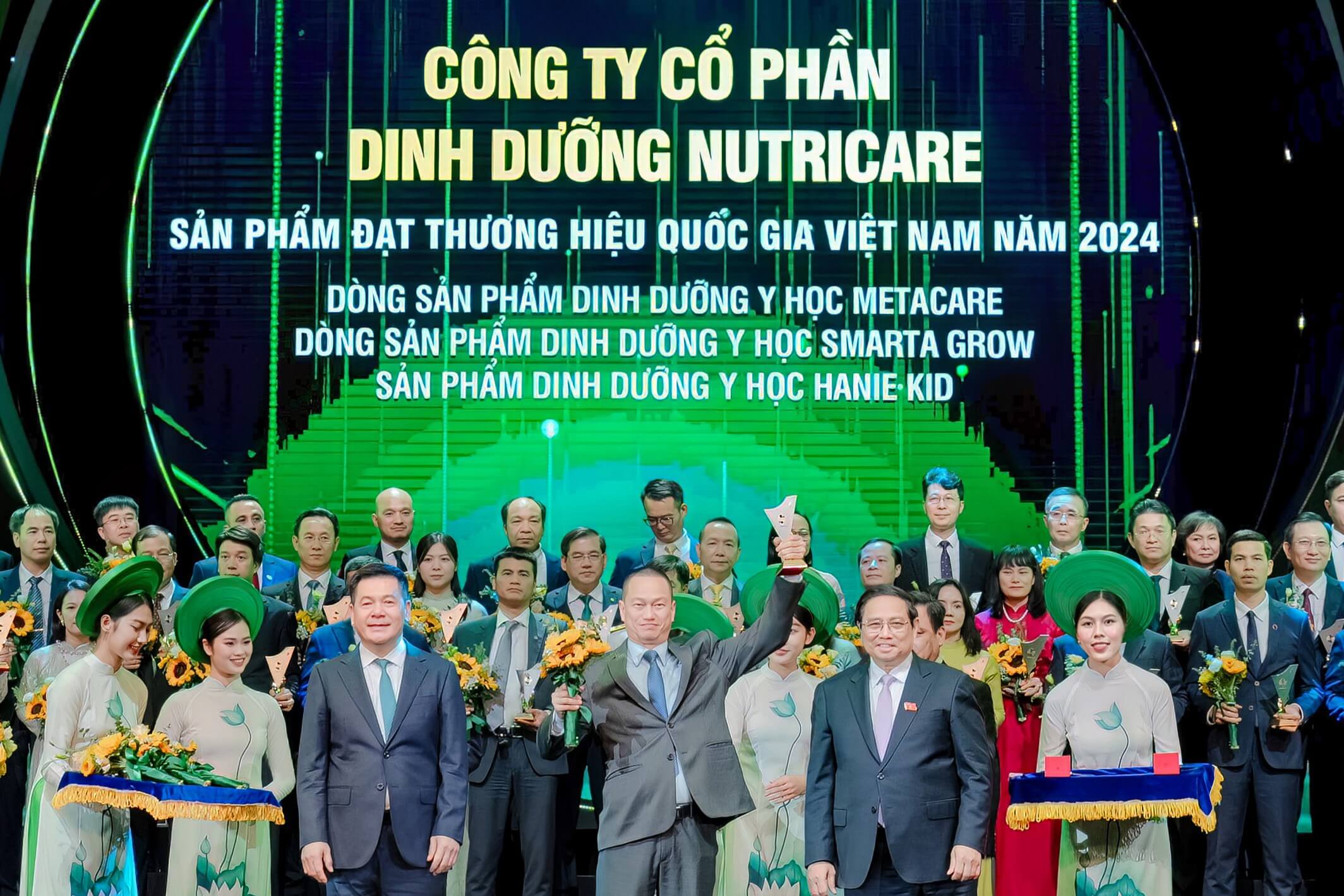 Nutricare Thương hiệu Quốc gia Dinh dưỡng Y học 8 năm liên tiếp