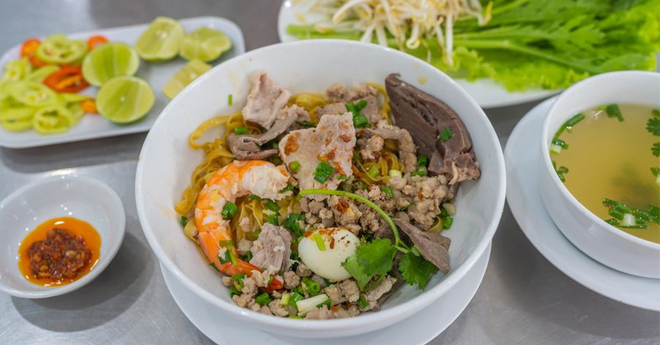 Tiểu đường ăn hủ tiếu được không? Lượng ăn phù hợp cho người bệnh