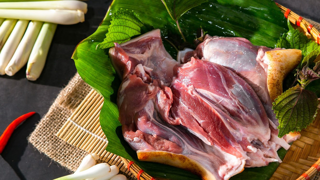 Người bệnh tiểu đường nên ăn thịt dê với lượng vừa đủ và chế biến đúng cách để cân bằng đường huyết hiệu quả  