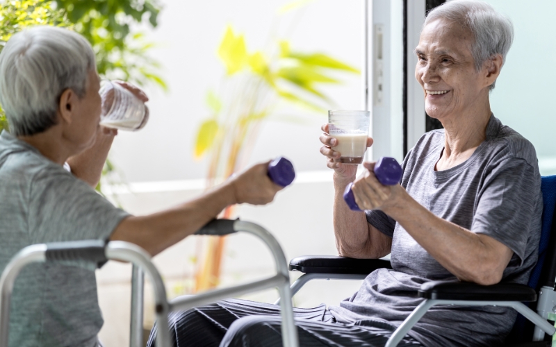 sữa loãng xương cho người lớn tuổi