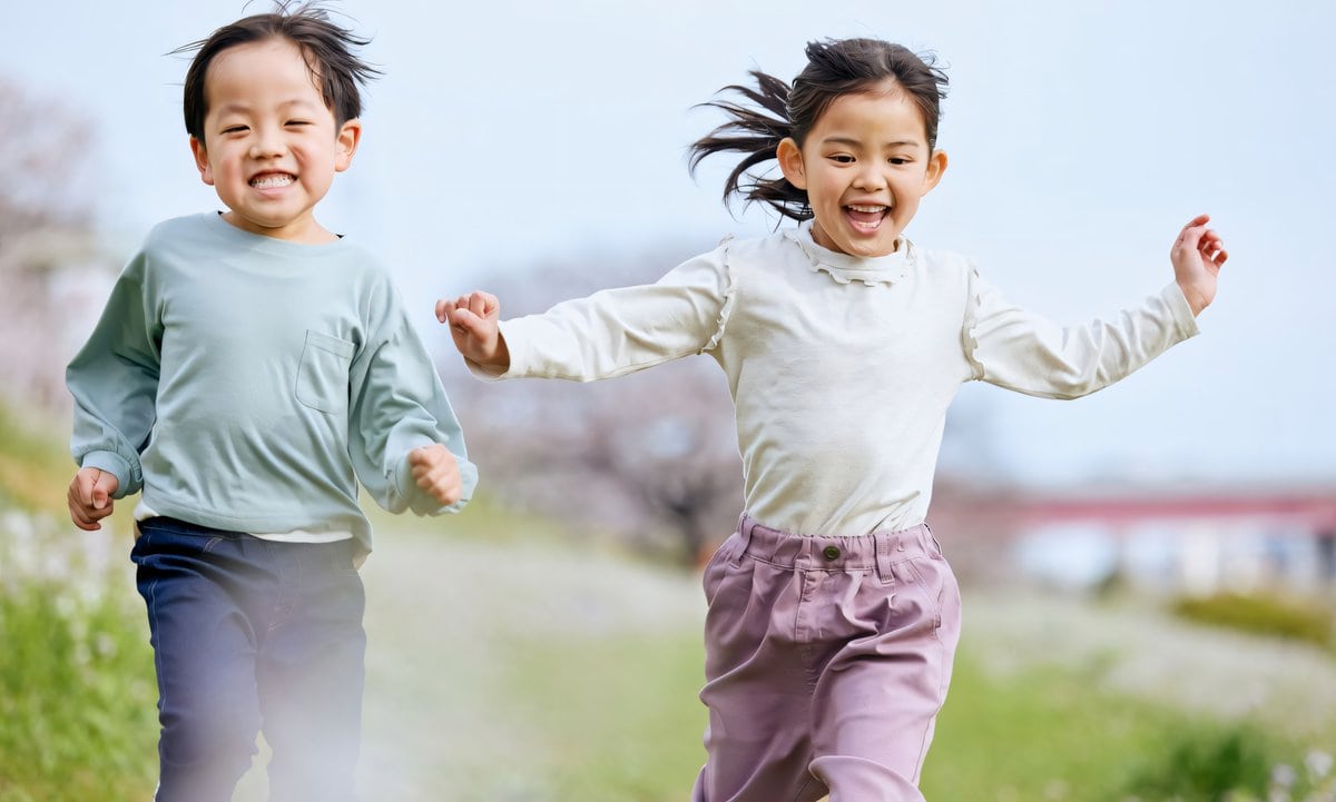 Trẻ ăn dặm bị táo bón