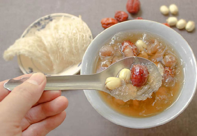 ung thư tuyến giáp có nên ăn yến