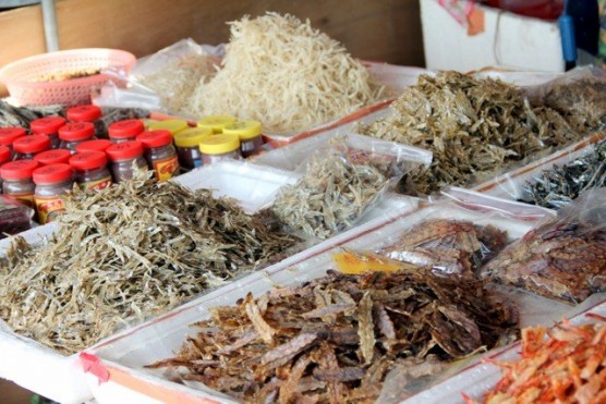 Cách Bảo Quản Thực Phẩm Khô Mùa Giông Bão