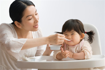 52 10 Nguyên Tắc Vàng Giúp Trẻ Hết Biếng Ăn