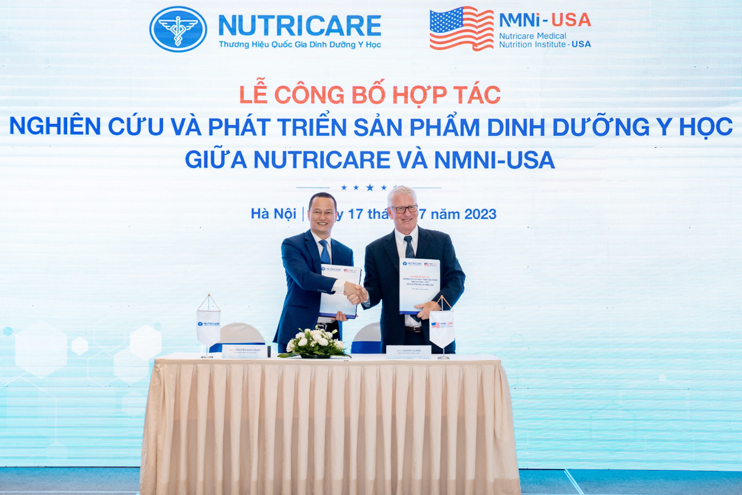 Cooperation to bring international quality nutritional solutions to improve the health of millions of Vietnamese families