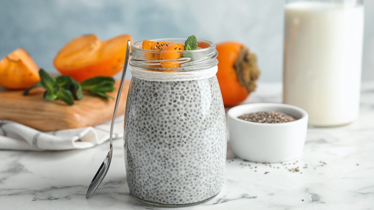 sữa cho người già bị xương khớp