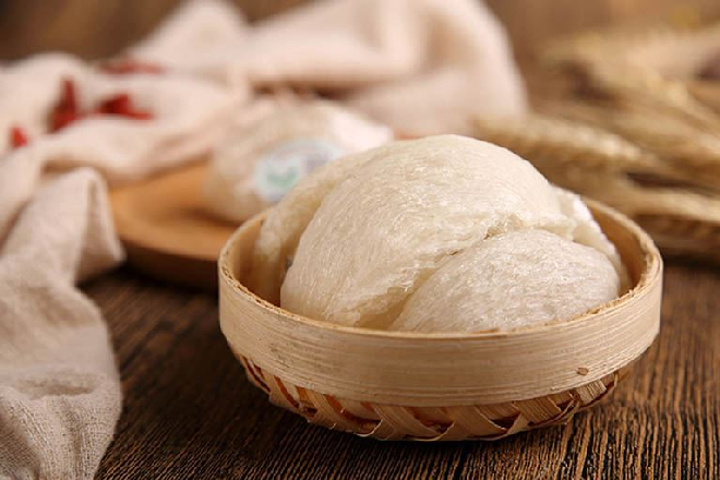 Người đột quỵ có nên ăn yến? Cách dùng & liều lượng phù hợp