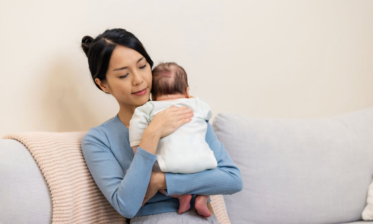 trẻ bị đầy hơi chướng bụng