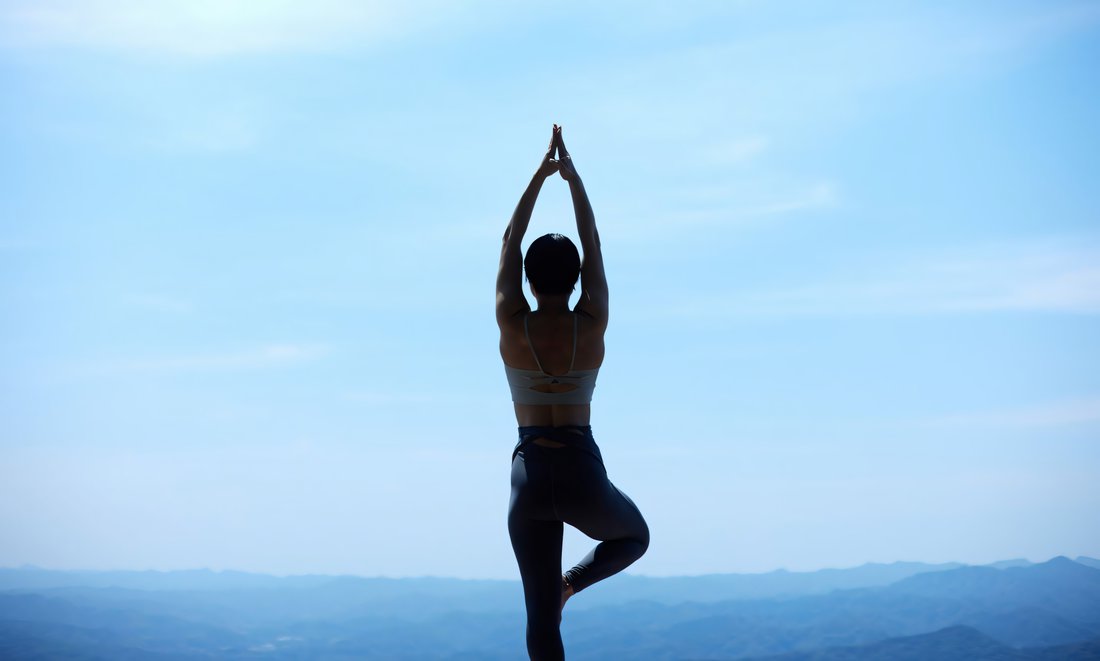 Bài tập yoga chữa đau khớp gối