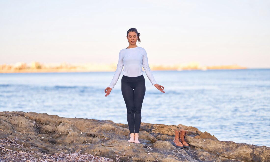 Bài tập yoga chữa đau khớp gối