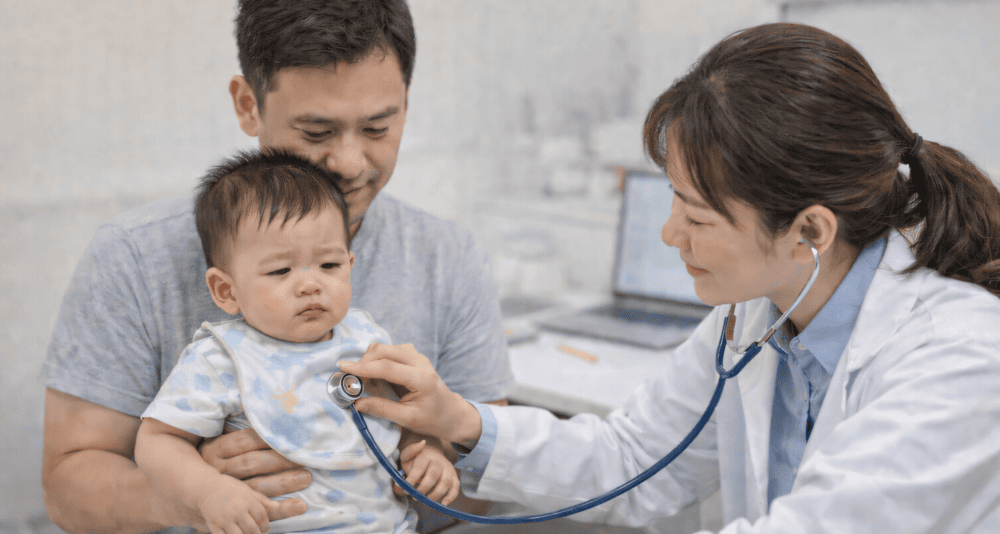 bé ăn dặm bị táo bón