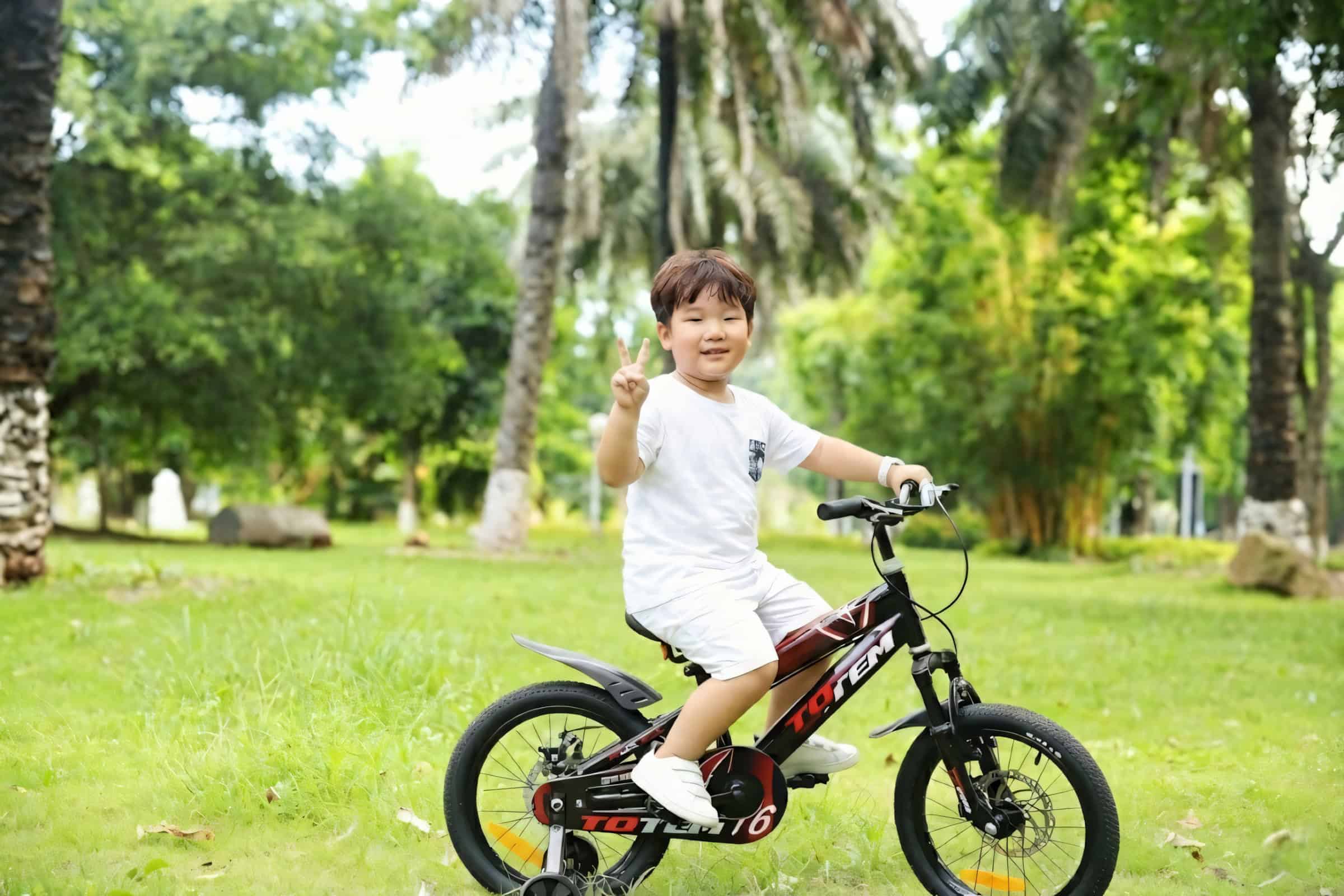 Chiều cao bé trai 4 tuổi