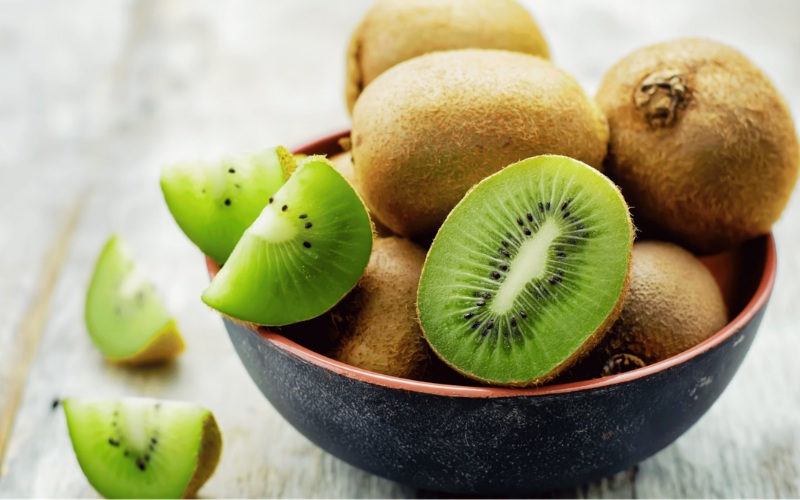 6 loại trái cây giàu canxi cho trẻ