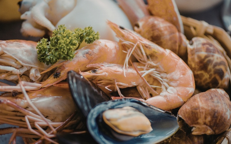 cách bổ sung canxi cho người già