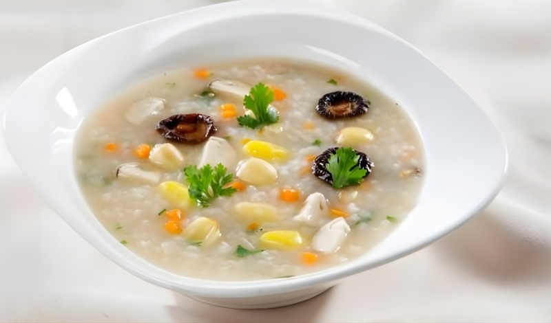 trẻ 10 tháng ăn gì để tăng cân