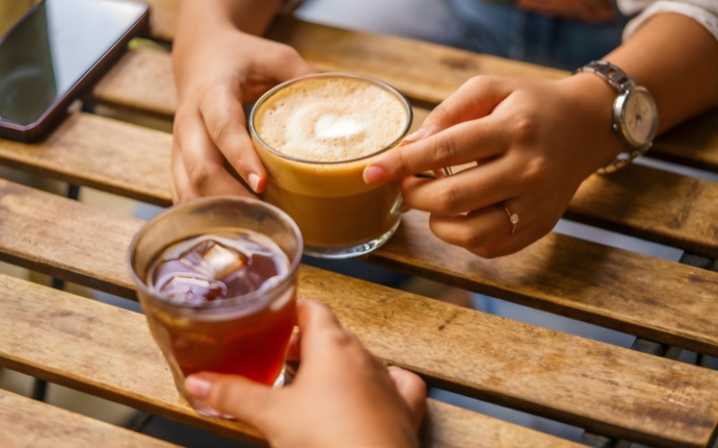 triệu chứng thiếu canxi ở người lớn