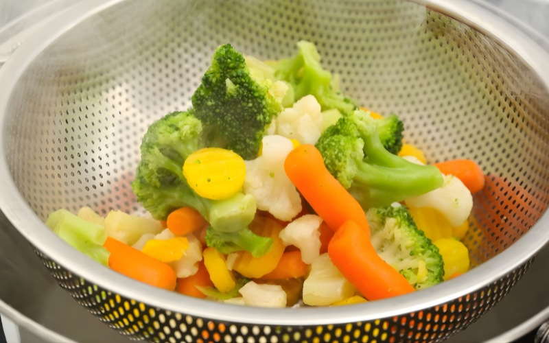 bệnh tim mạch kiêng ăn gì