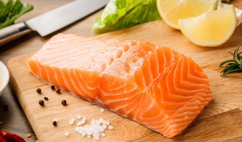 cách nấu cháo cá hồi cho bé