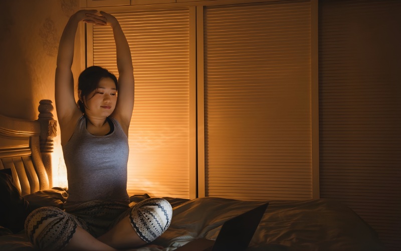 uống trà sữa có mất ngủ không