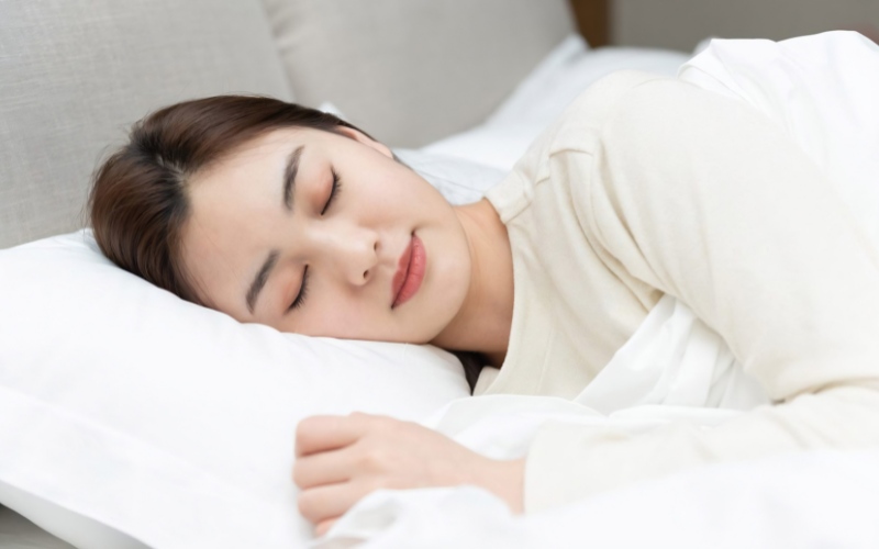 đầy bụng khó tiêu nên làm gì